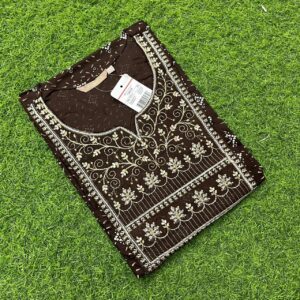 Avaasa Rayon Yoke Embroidery Kurti With Side Pocket