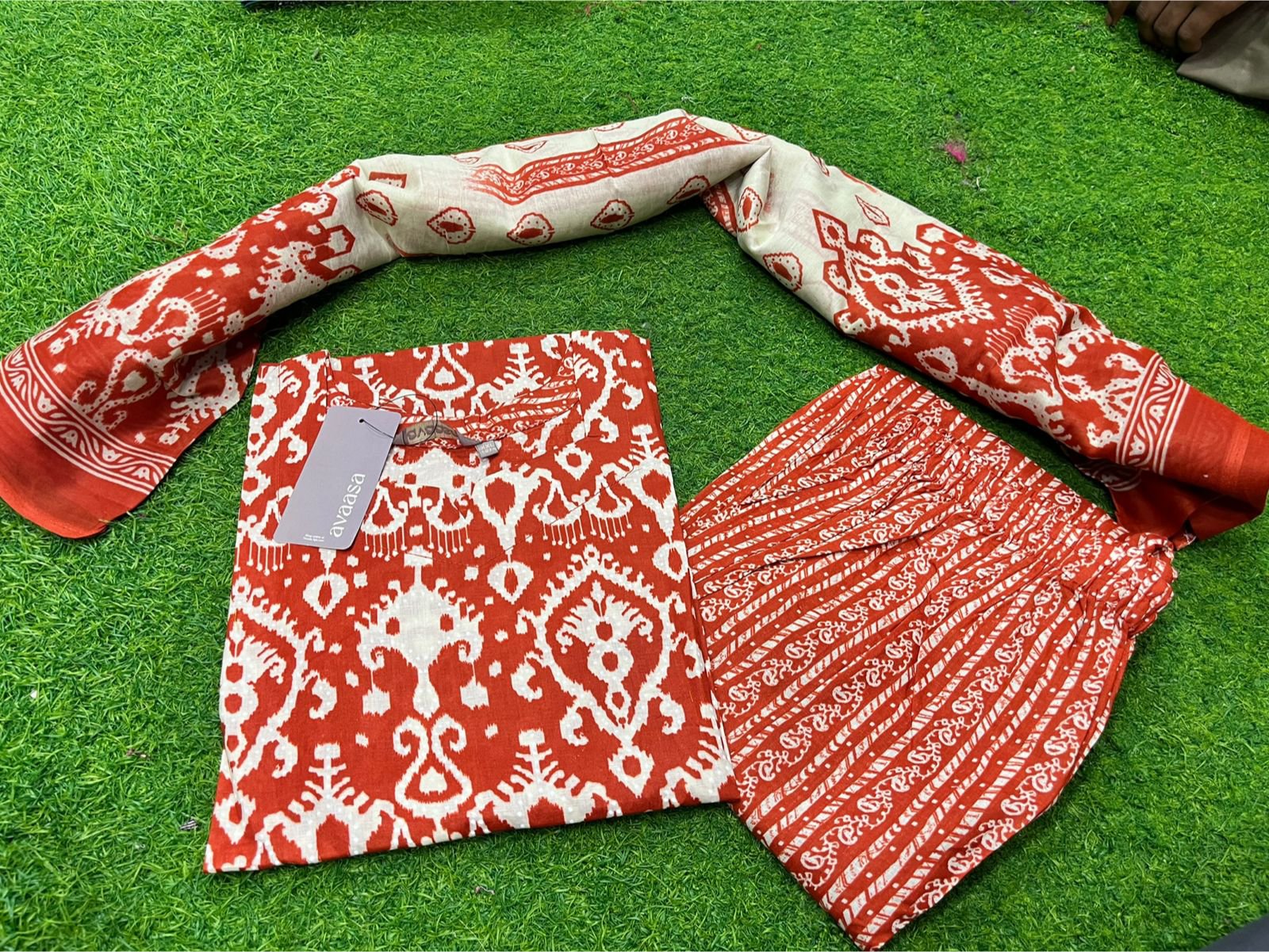Aavaasa Pure Cotton Salwar Set Side Open with Mobile Packet