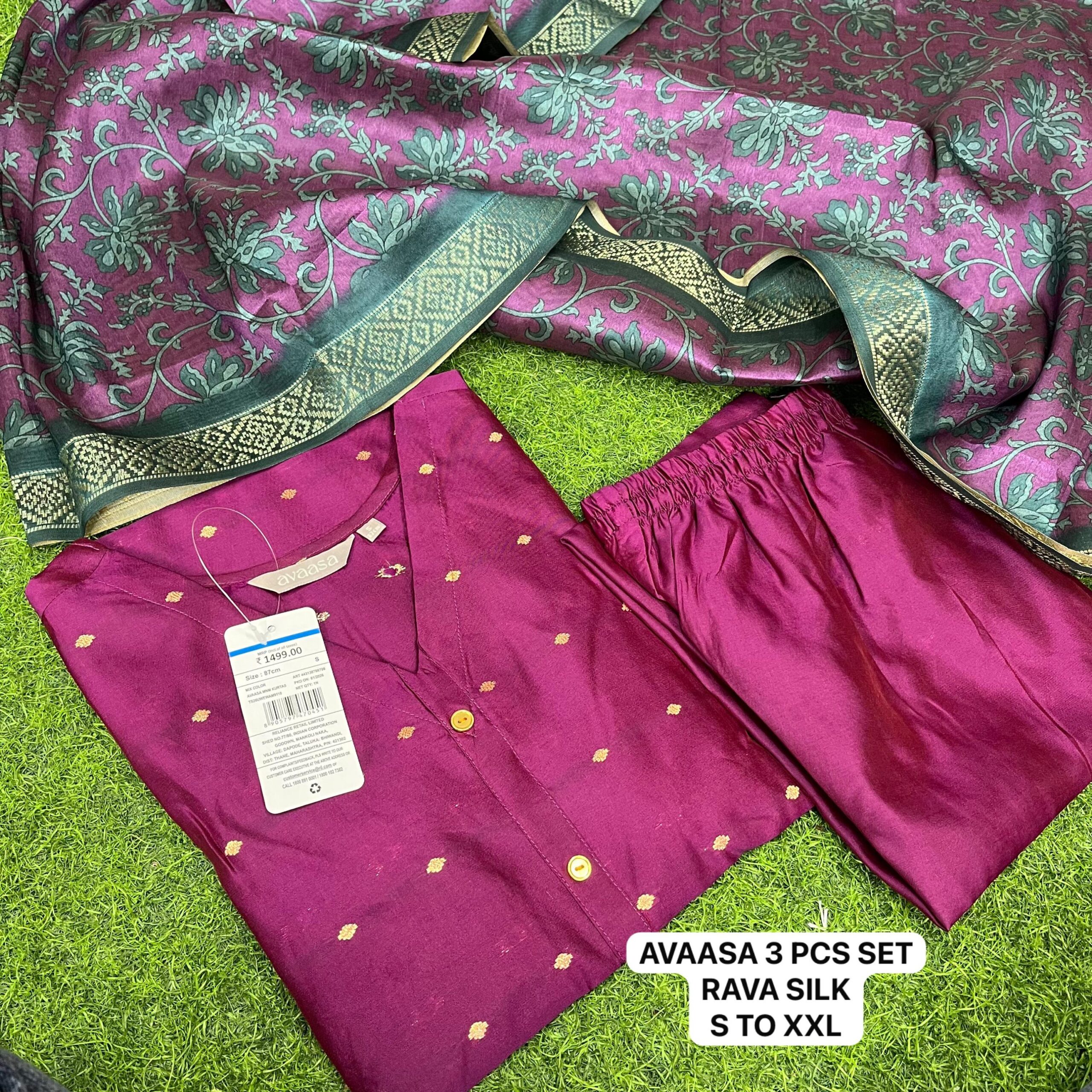 Aavaasa Raw silk kurti 3 piece set with Fancy Dupatta